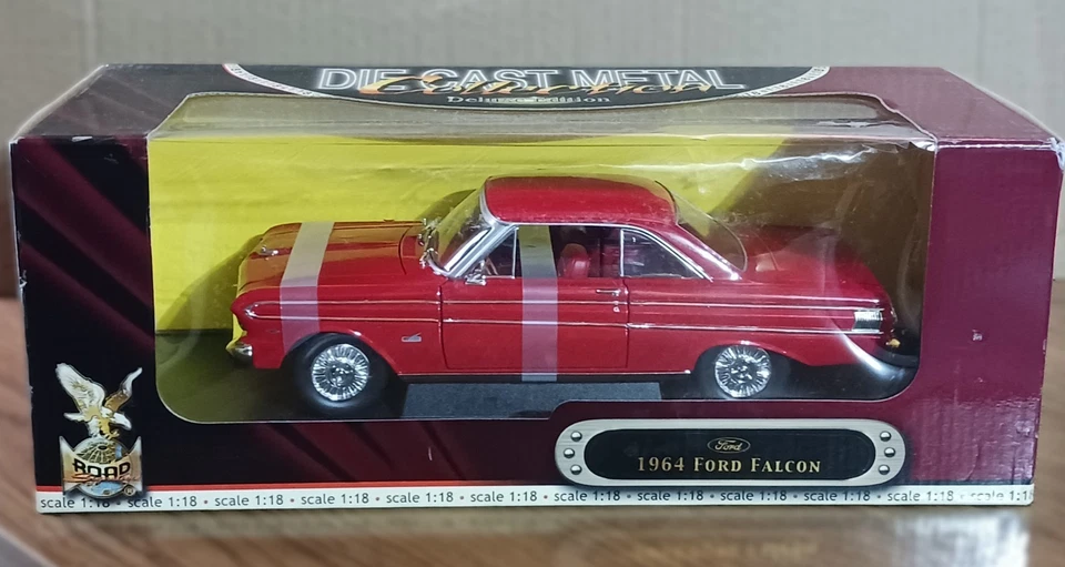 YAT MING: "Ford Falcon 64" Edición Deluxe 1:18 Nuevo en caja - 2005 Foto 1 de 4