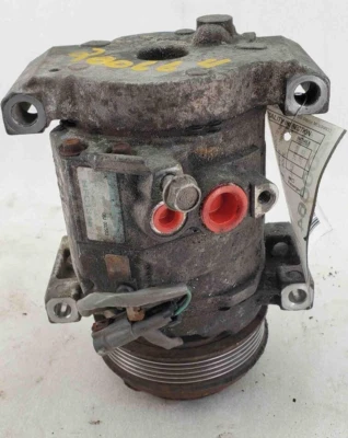 Compresor de aire acondicionado Chevrolet Express 3500 6,6 L 08 09 OEM Foto 1 de 2