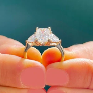 IGI Certified 14k Solid Yellow Gold Radiant Cut Diamond Engagement Ring 2.80ctw - Picture 1 of 13