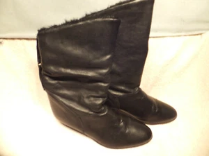 Cougar Canada schwarze Kunstleder gefütterte Winterstiefel Gr. 8 (B,M} SUPER SCHÖN - Bild 1 von 8