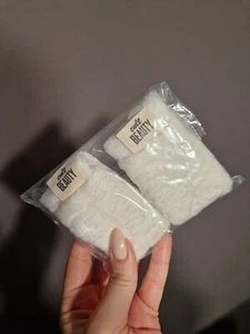 Cult Beauty Anti-Drip Wrist Bands (Pack of 2) - Bild 1 von 1