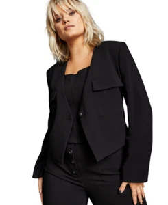 Royalty by Maluma Damen Blazer mit abgewinkelter Vorderseite und einem Knopf - Bild 1 von 15