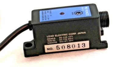 Keyence FS-17 Fiber Amplifier NPN Output 100mA, 12-24V DC, Red LED, 0.5ms - Image 1 of 4