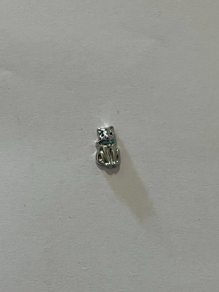 Origami Owl Authentic Charm - Cat, Blue Collar - Image 1 of 1