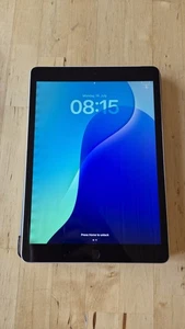 Apple iPad 9. Gen 2021 10.2" - 64 GB - WiFi + Cellular - Silver - Afbeelding 1 van 16
