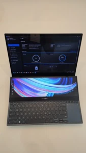 ASUS ZenBook Pro Duo UX582Z 15,6" i7-12700H 16GB RAM 1 TB GeForce RTX 3060 - Zdjęcie 1 z 6