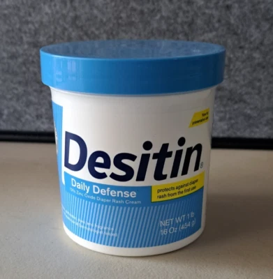Creme para assaduras Desitin Daily Defense - 13% óxido de zinco, 16 oz EXP 2028 - Imagem 1 de 4