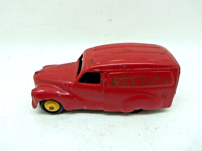 DINKY TOYS  471 AUSTIN VAN NESTLES in RED , ORIGINAL 1950's, GOOD CONDITION - Image 1 of 4