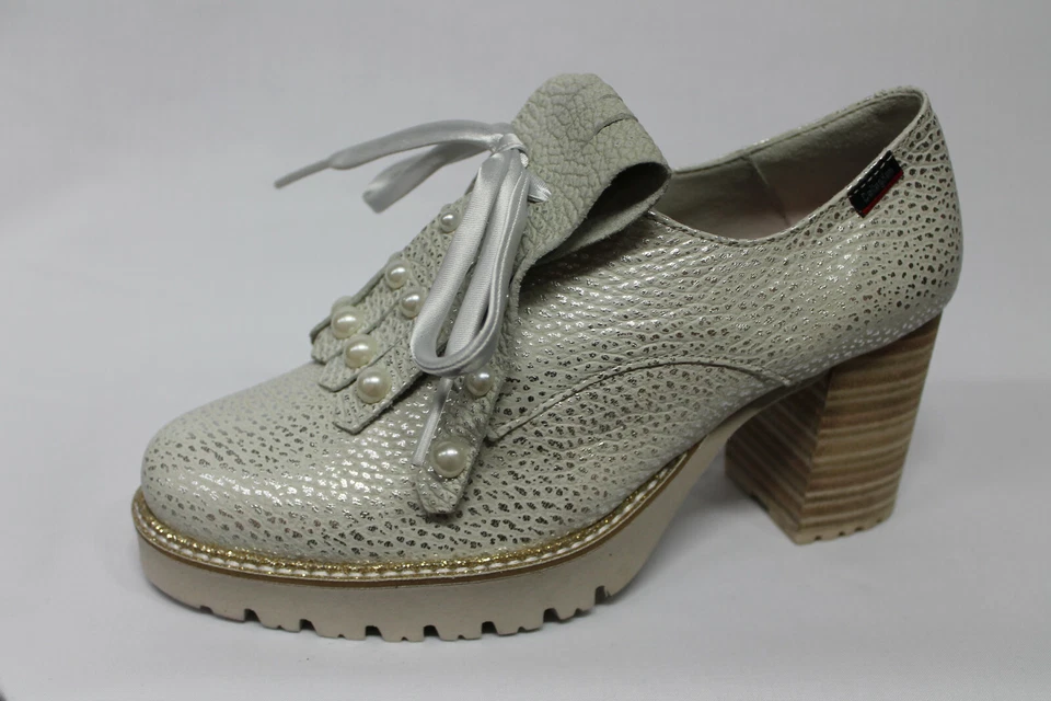 Stringata Francesina Callaghan 21921 pelle argento tacco 7,5 cm SUPER SCONTO - Immagine 1 di 1