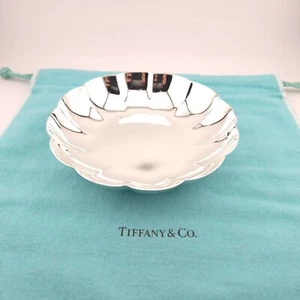 Tiffany & Co. Sterlingsilber überbackene Schale Schüssel Macher 22951 - 5,25" breit - Bild 1 von 8