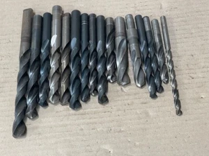 Lot de 16 forets à métaux - queues cylindriques - Imagen 1 de 3