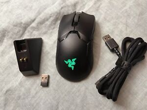 Razer Viper Ultimate Wireless Gaming Mouse With Charging Dock 20,000 DPI Black