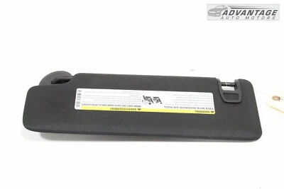 Chevrolet Camaro LT 2016-2023 delantero derecho superior parasol parasol OEM Foto 1 de 4