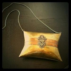 STUNNING VINTAGE 1930s COPPER AND BRASS PILLOW PURSE/RED LINING - RARE EUC - Picture 1 of 1
