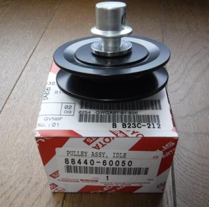 Conjunto de polea inactiva LandCruiser genuino Toyota 88440-60050 - Imagen 1 de 1