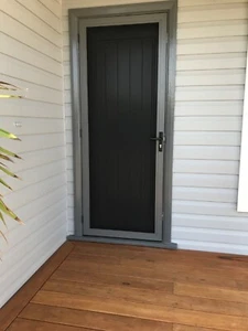 SECURITY HINGED SCREEN DOOR - 316 STAINLESS STEEL MESH - 3 POINT LOCK - Picture 1 of 7