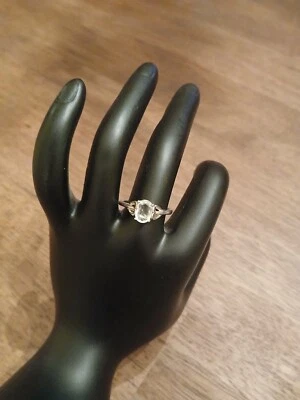 Anillo de corazón de cuarzo transparente facetado de plata de ley 925 - talla 8 Foto 1 de 3