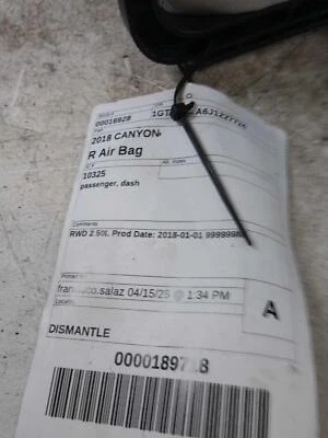 Used Right Instrument Panel Air Bag fits: 2018 Gmc Canyon passenger dash Right G - Image 1 of 4