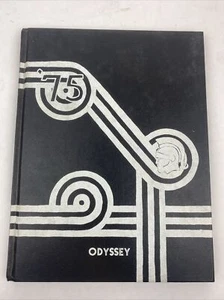 1975 Odyssey Twality Jr. High Yearbook Tigard Oregon Or - Picture 1 of 20