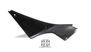 2001 01 YAMAHA YZF R1 RIGHT INNER FAIRING COWL PANEL TRIM 5VY-2836-L-00 - Picture 1 of 6