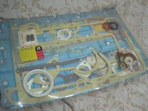 NOS FULL GASKET ALFA ROMEO ALFETTA GT GIULIETTA ALFA 75 90 1.8 162B 116 # GH854 - Picture 1 of 1