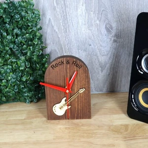 Personalisierte Musik Holz Gitarre Tischuhr, handgefertigte Gitarrenuhr, 3D Gitarre - Bild 1 von 4