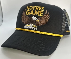 No Free Game Rührei schwarz gold Trucker SnapBack Mütze Feldqualität - Bild 1 von 9