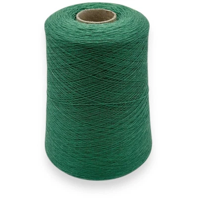 WOLLE HALLE (64,17€/kg) PASTELL GRÜN 500gr. extrafeine Schurwolle Merino NM 40/2