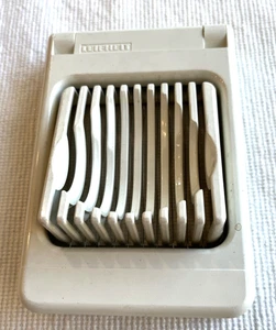 Cortadora de huevos LEIFHEIT tipo almeja con 10 cortadores de alambre blanco hecho en Alemania - Imagen 1 de 5