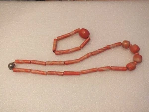 VINTAGE - Old Coral Necklace + Bracelet? - Picture 1 of 16
