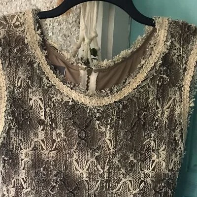 Vestido de crochet Muse talla 8 crema y negro Foto 1 de 4