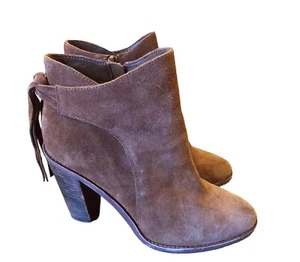 Vince Camuto hellbraune Wildleder Westernstiefel Damen 8M Quaste Reißverschluss Blockabsatz Boho Chic - Bild 1 von 13