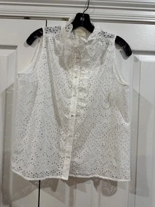 NWT Sezane ecru / white sleeveless button down eyelet shirt blouse Size 38 / 6 - Picture 1 of 3