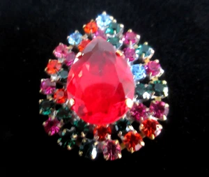 Wunderschöner Tschechischer Vintage Stil Glas Strass Knopf Multi mit c Rubinrot - Bild 1 von 3