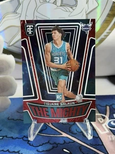 TIDJANE SALAUN 2024-25 Totalmente Certificado The Mighty Red/99 SSP HORNETS RC NBA - Imagen 1 de 3