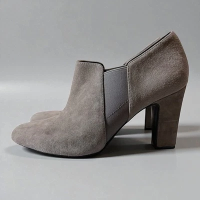 Aerosoles REPOSAPIÉS Zapatos Mujer Gris Gamuza Teléfono Etiqueta Bomba Tacón Talla 9 DEFECTUOSO Foto 1 de 4