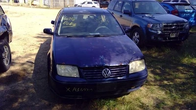 (LOCAL PICKUP ONLY) Passenger Front Door City Canada Only 4 Door Electric Fits 9 - Image 1 of 4