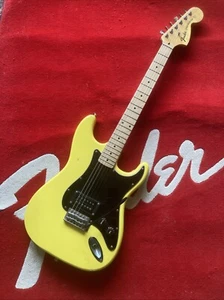 Stratocaster - Tom Delonge Style - Squier Neck - Fender Decal - Seymour Duncan - Picture 1 of 21