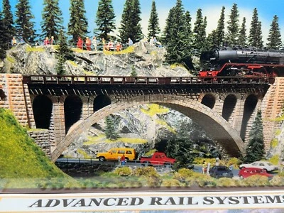 STONE ARCH BRIDGE w/ ABUTMENTS  & WALKWAYS - 14 inch HO Scale KIT - FALLER - NEW - Image 1 of 4