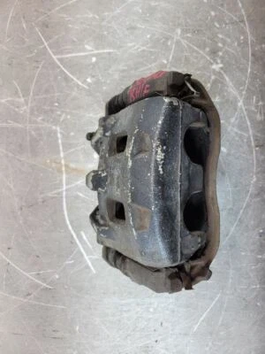 Pinza de freno delantera derecha Subaru Legacy 2010 2011 2012 2013 2014 26292Ag042  Foto 1 de 4
