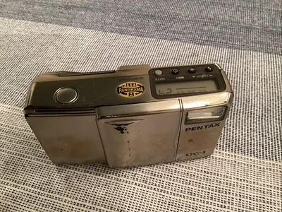Pentax UC-1 (Espio Mini) 35mm Point and Shoot Film Camera w/ Battery - - Image 1 of 4