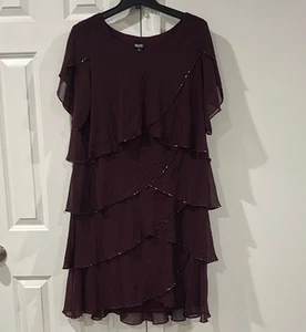 SLNY Damen Perlen Stufen Etuikleid Burgund Damengröße 16 - Bild 1 von 6