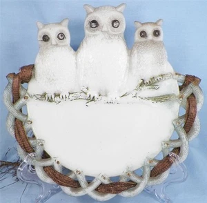 Westmoreland 3 Owls Plate Milk Glass Basketweave Border EAPG Ribbon Antique - Picture 1 of 6