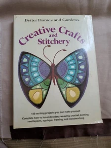 1976 Better Homes and Gardens Creative Crafts and Stichery Book - Picture 1 of 16
