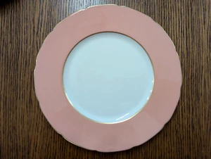 Lenox MCM Pink Dinner Plate Gold Rim with Sightly Scallope Rim Dinnerware Rare!! - Picture 1 of 7