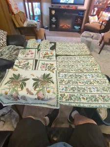 Portmeirion Textiles oven mitts, Napkins, Place Mats Table Runner - Picture 1 of 9