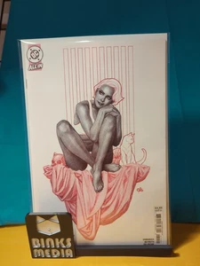 Catwoman #79 DC Comics 2025 1st Print Frank Cho Cover B - Picture 1 of 5