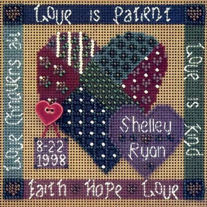 Kit de puntada de cruz Celebration of Love 1998 Mill Hill botones y cuentas - Imagen 1 de 3