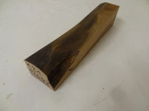 Ami. Nussbaum,Drechselholz,Edelholz,Kantel,drechseln,schnitzen,30x6,4x6,5 cm, - Bild 1 von 2