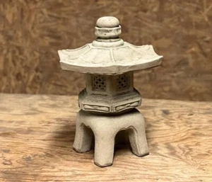 Concrete Pagoda Three Piece With Cage Figure Oriental Lantern Sculpture "16 - Picture 1 of 11